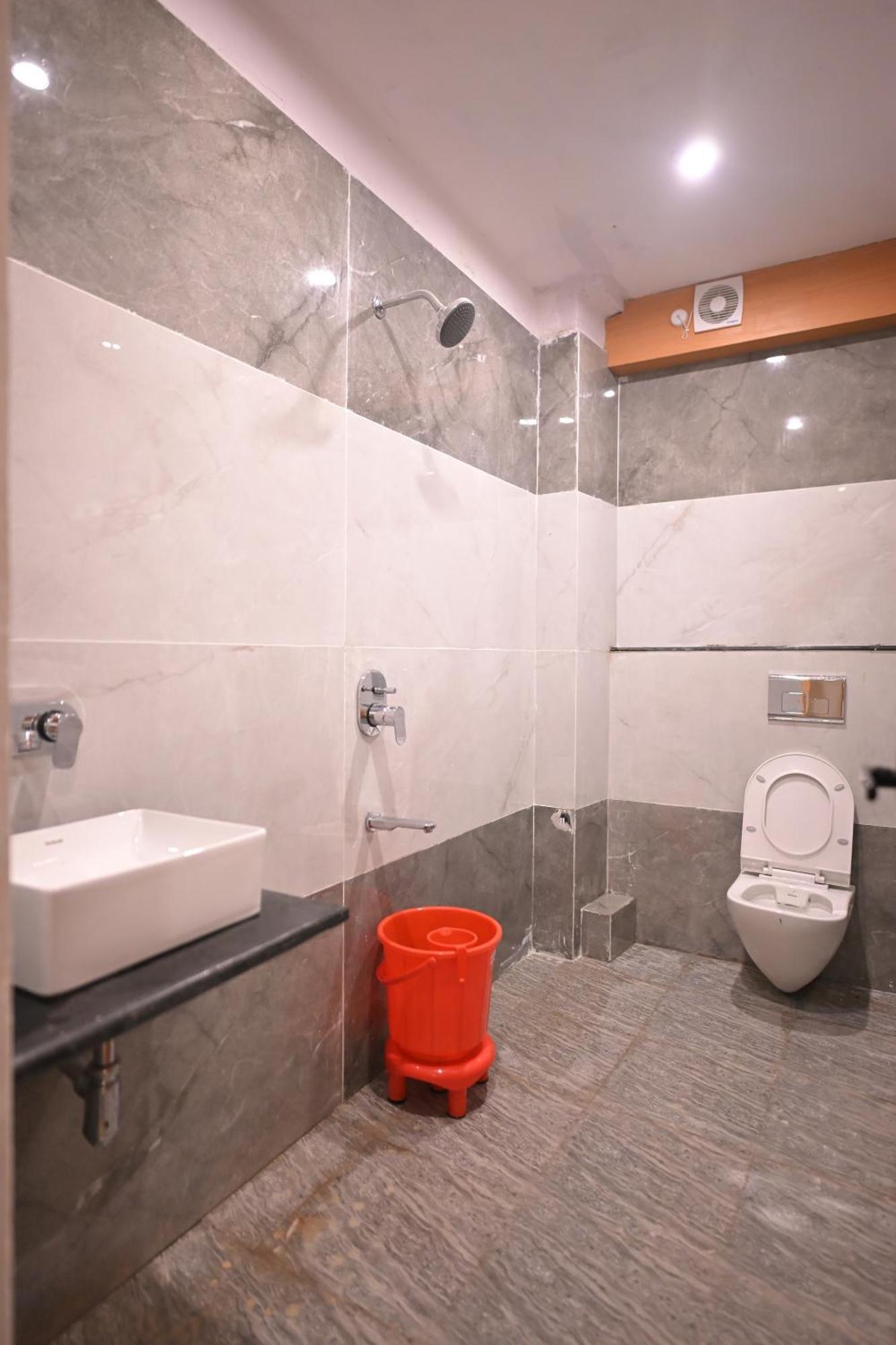 Sunrise Vista Inn Prayagraj Luaran gambar